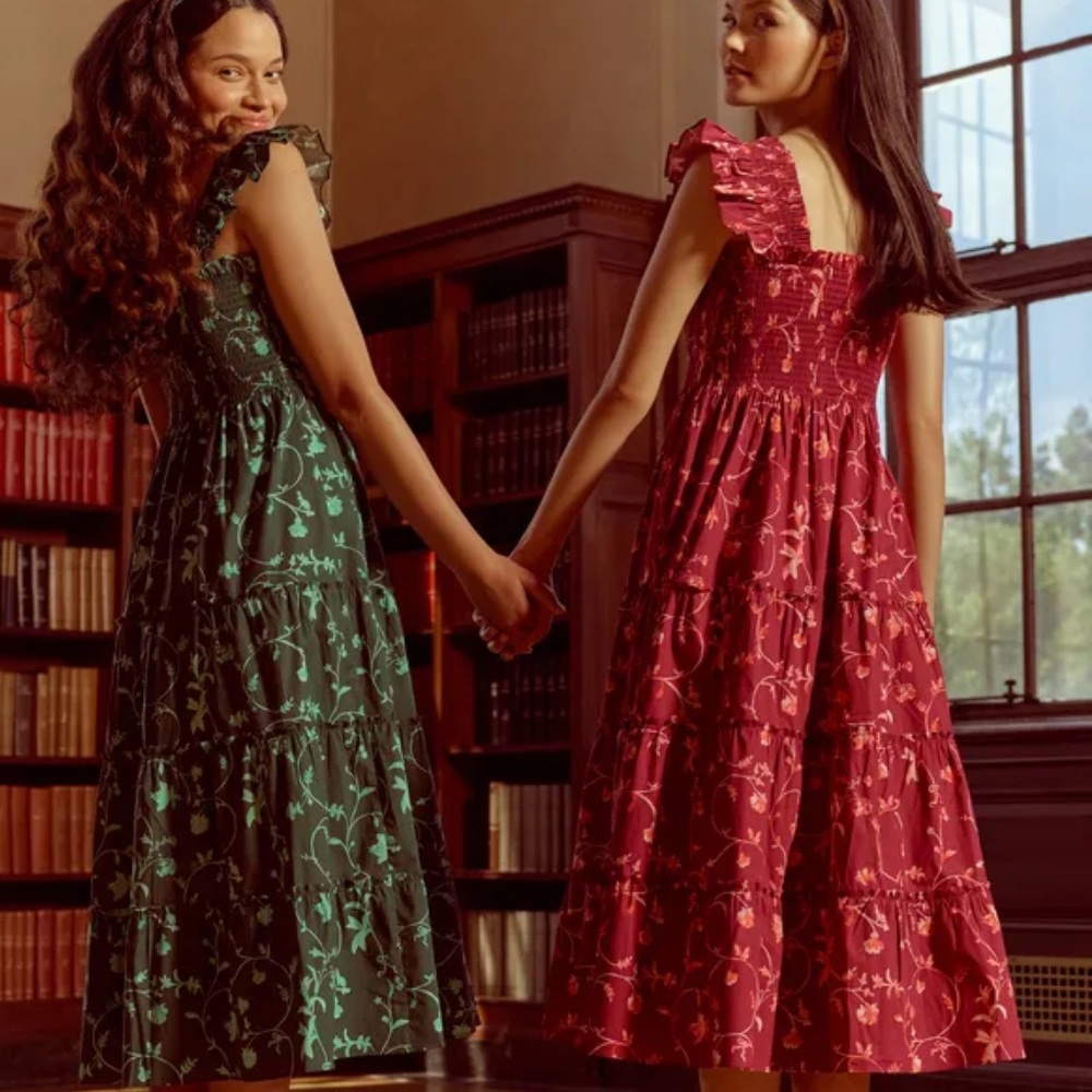 Hill House Home The Ellie Nap Dress in Burgundy Botanical - Picture 2 of 9